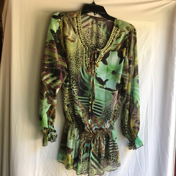 Beautiful print blouse - Picture 1 of 5